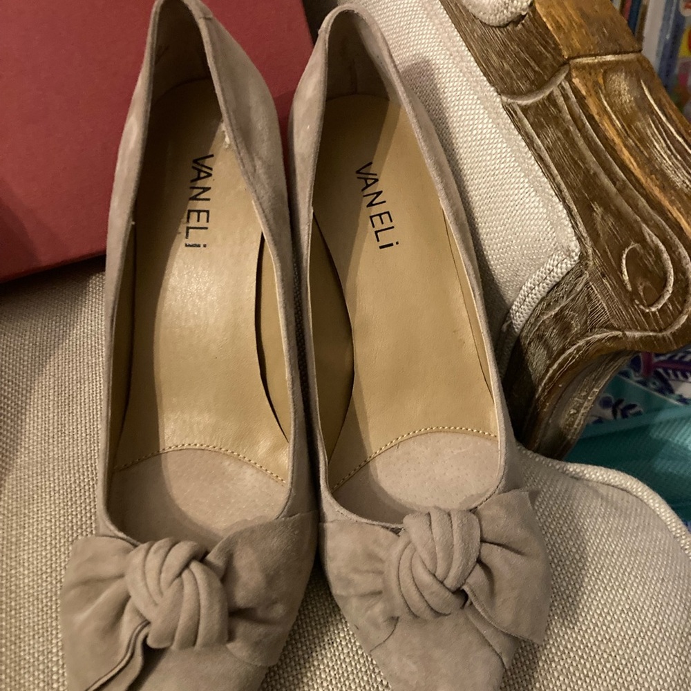 Beige Genuine Suede Medium High Heels Sz. 7 1/2 M